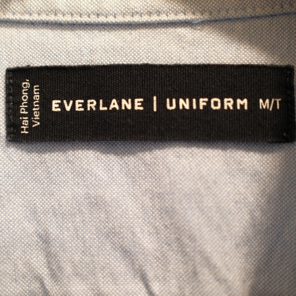 Everlane Light Blue Dress Shirt - Picture 3 of 3